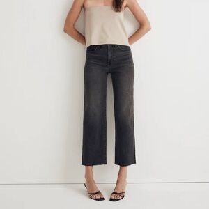 The Petite Perfect Vintage Wide-Leg Crop Jean